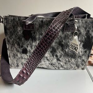 Holy Cow Couture Get out of Dodge bag